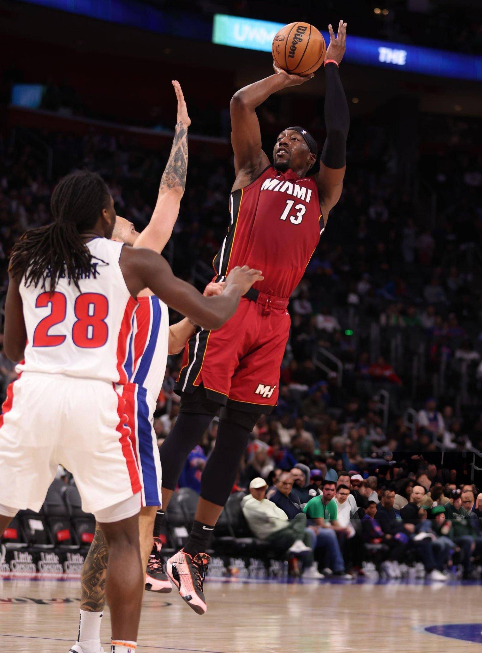 xingkong.com包含Scout连续三场比赛得分超过绝杀，热火挑战极限！的词条