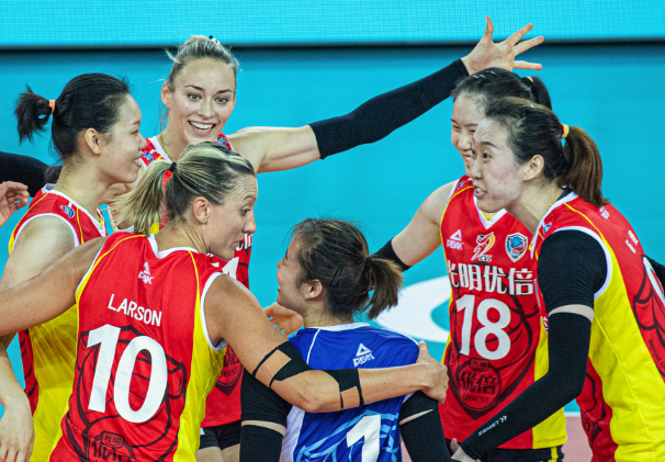 星空体育下载蒂姆新星势不可挡表现惊艳，DWG未来可期！的简单介绍